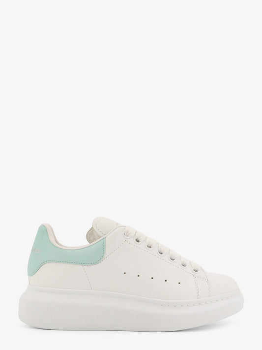 alexander-mcqueen-larry-leather-low-top-sneakers