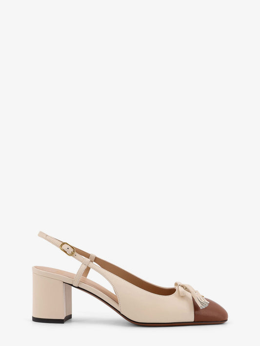 valentino-garavani-valet-du-roi-leather-slingback-décolleté