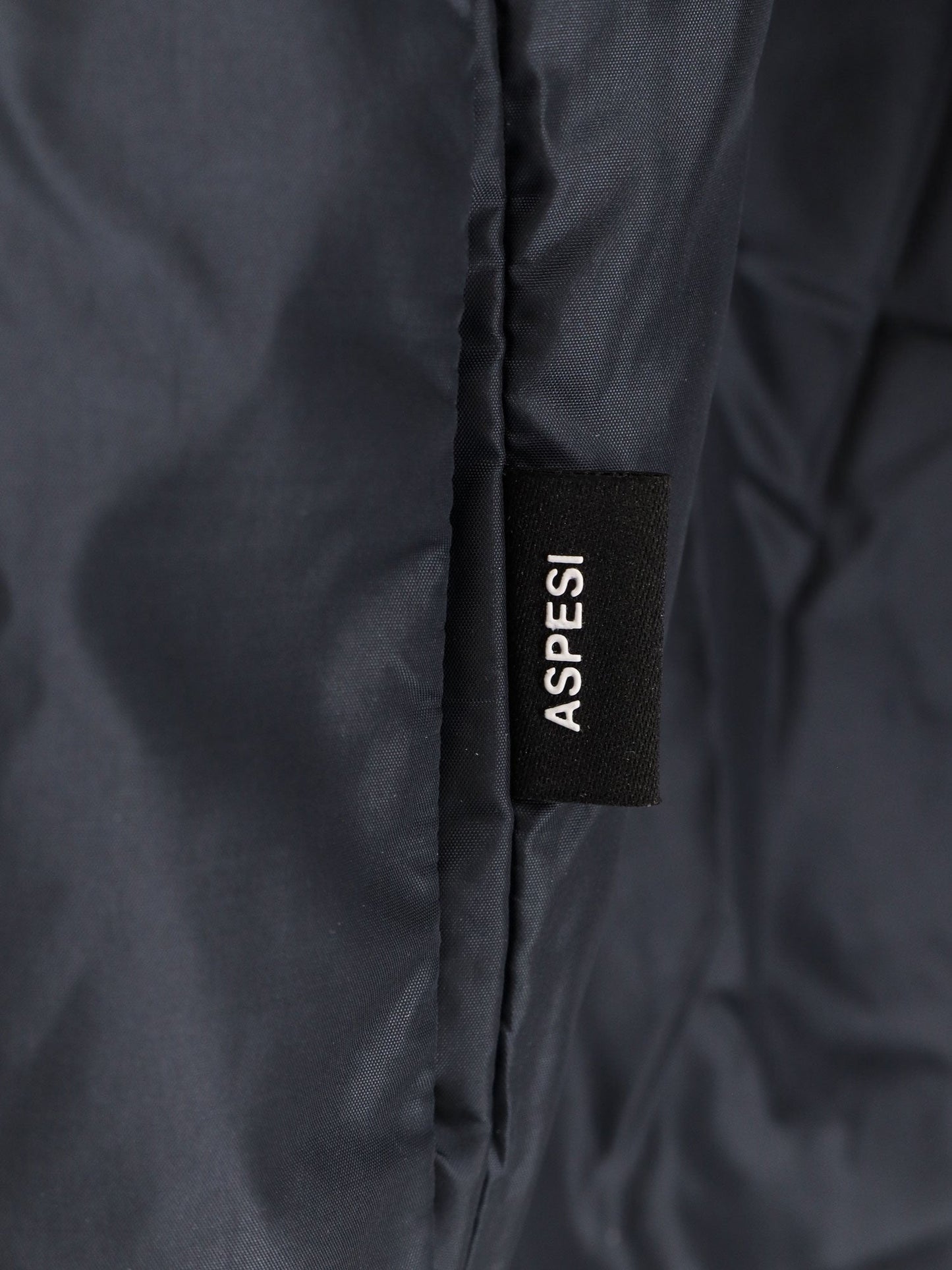 aspesi-nylon-down-jacket-with-thermal-insulation