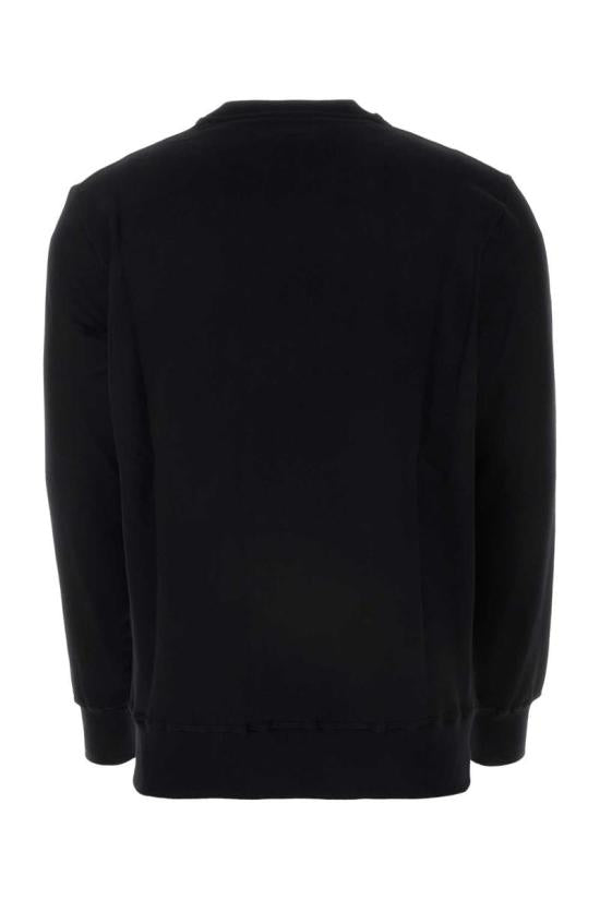 Long -sleeved t -shirt