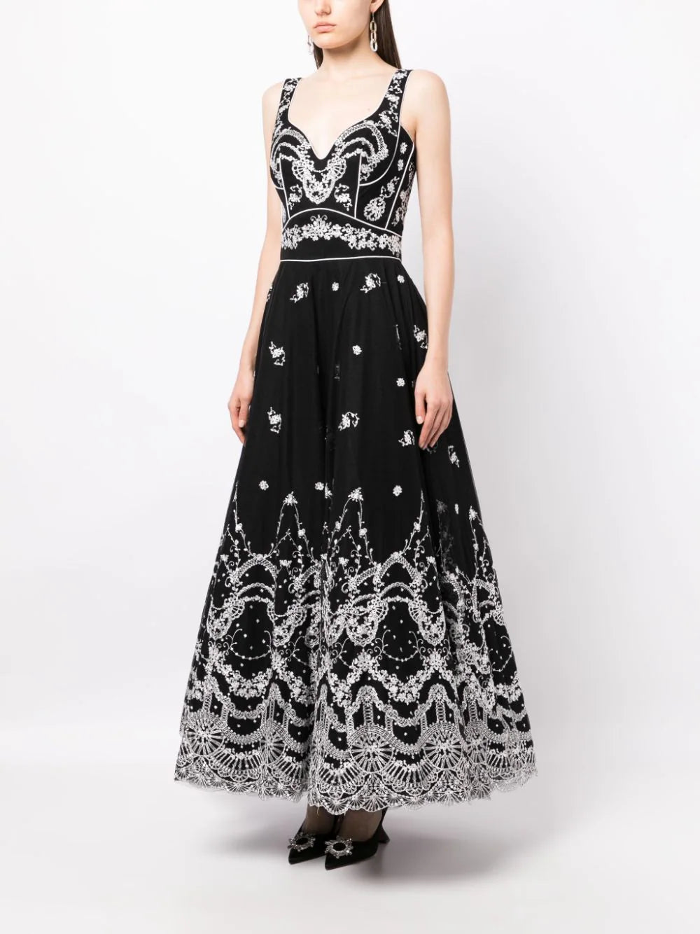 sleeveless-embroidered-tulle-dress-rtwss23-5