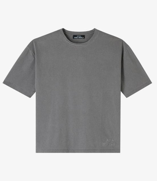 Short -sleeved t -shirt