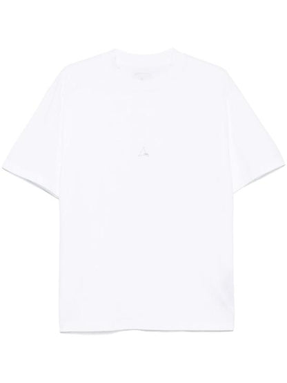 Long -sleeved t -shirt