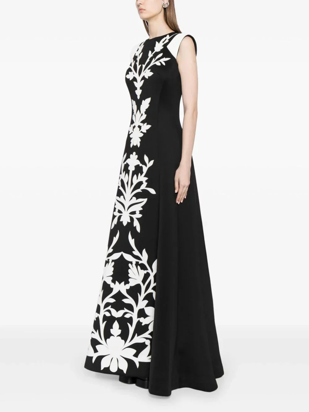 neoprene-dress-with-matching-embroidery-rtwss24-14