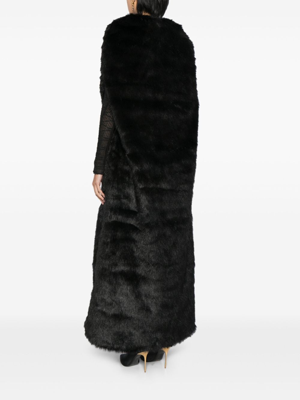 fur-coat-rtwfw24-3