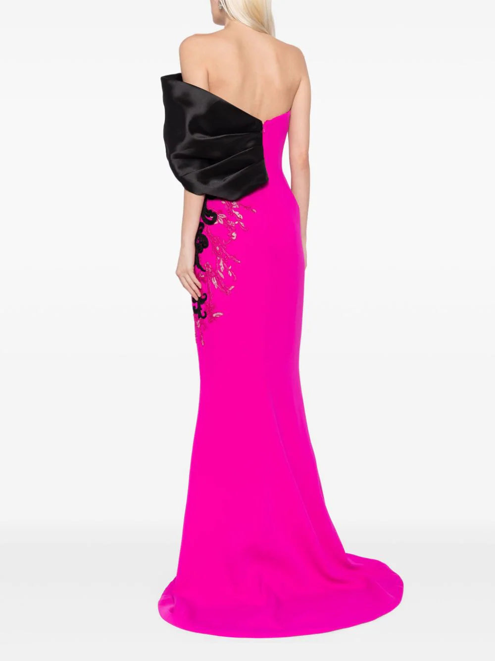 crepe-straight-fit-dress-with-mikado-one-sided,-off-shoulder-sleeve-rtwss24-9