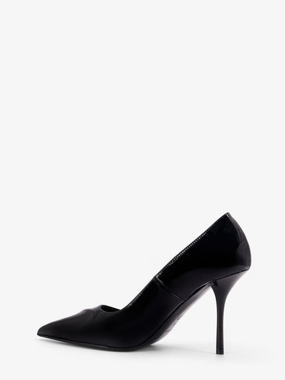 alaia-patent-leather-decolleté