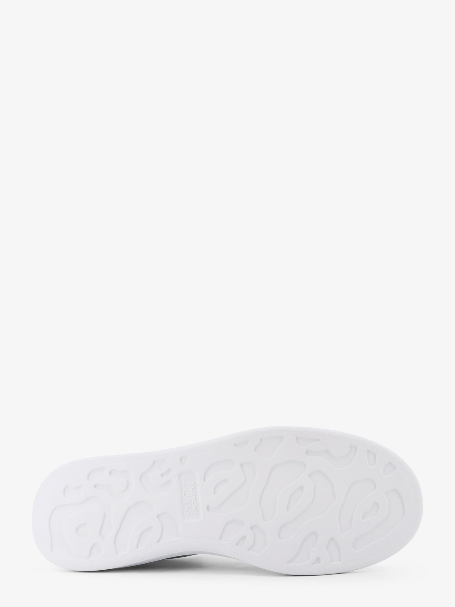 alexander-mcqueen-leather-low-top-sneakers