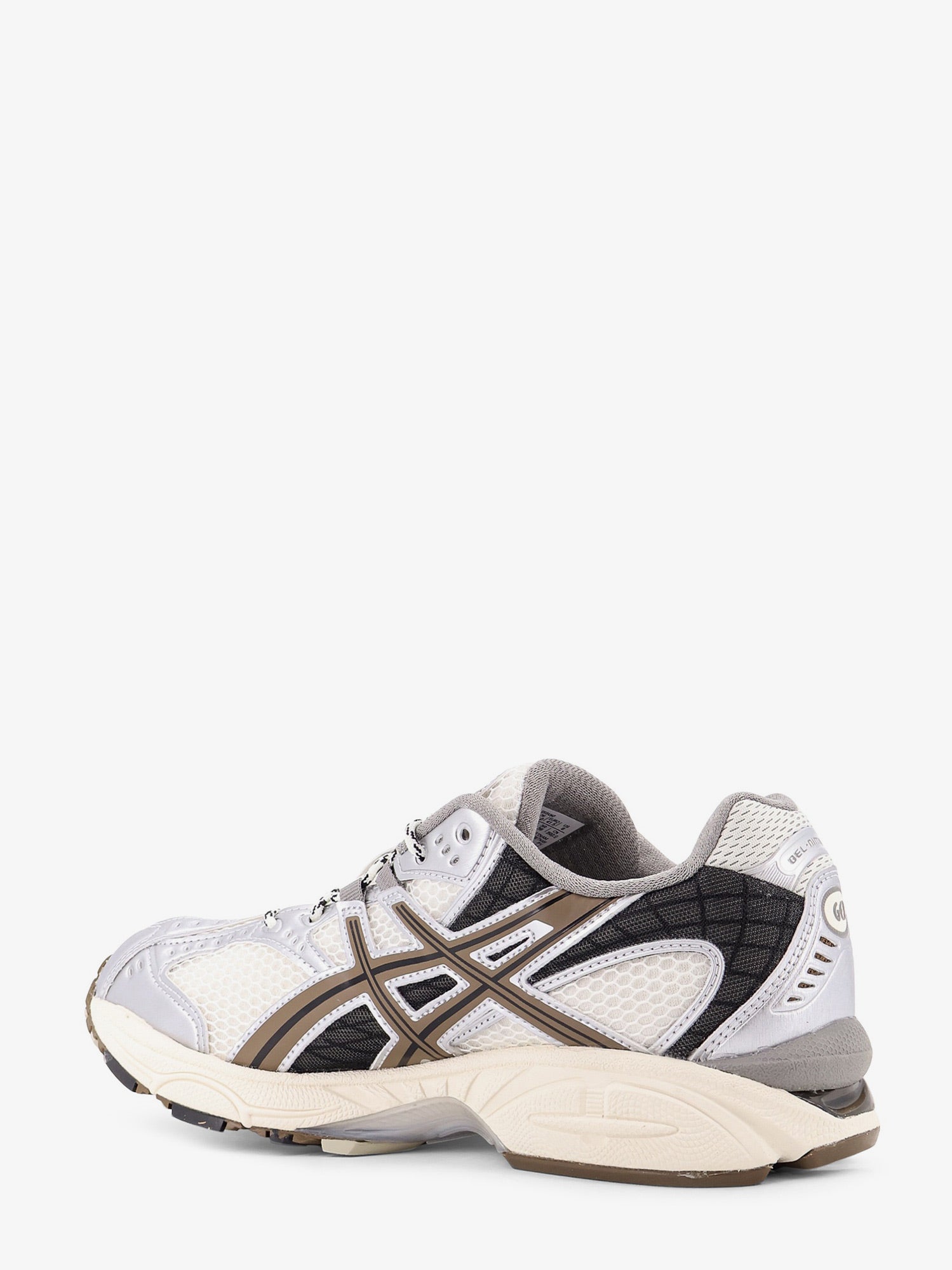 asics-gel-nimbus-10.1-low-top-mesh-sneakers