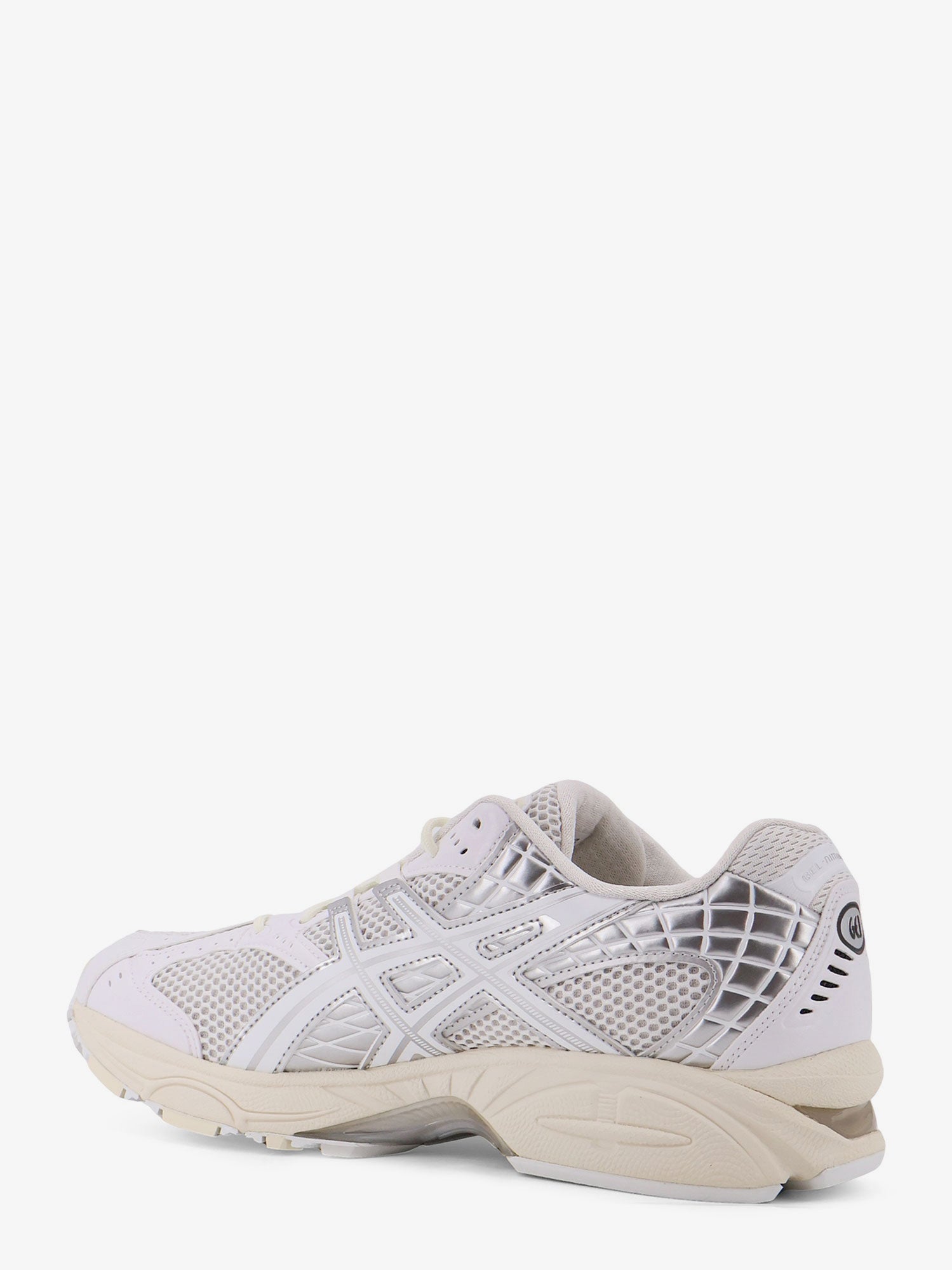 asics-gel-nimbus-10.1-mesh-sneakers