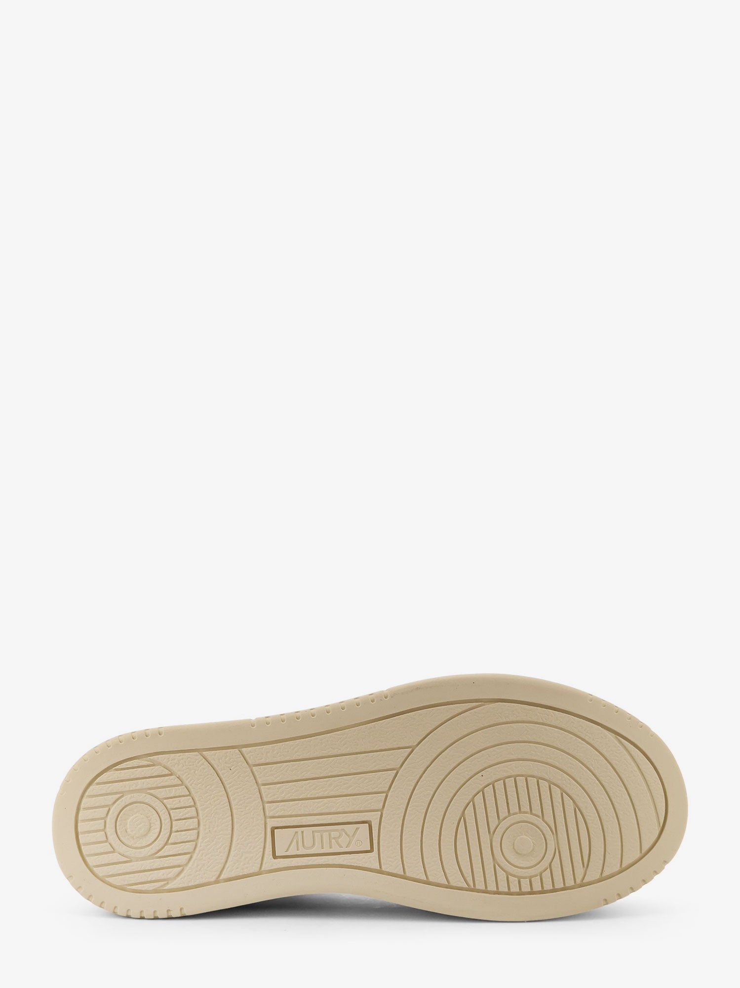 autry-medalist-low-low-top-leather-sneakers
