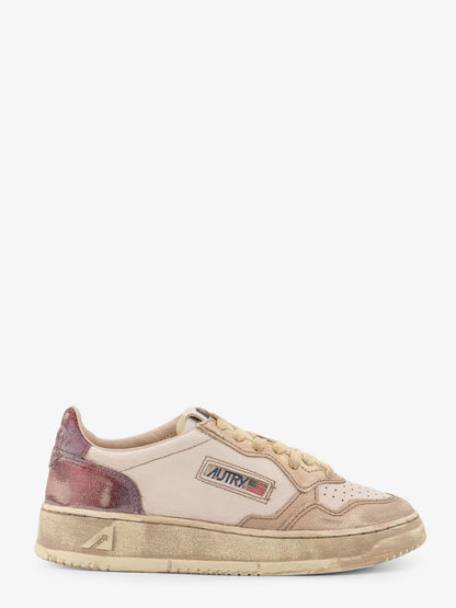 autry-super-vintage-low-top-leather-sneakers