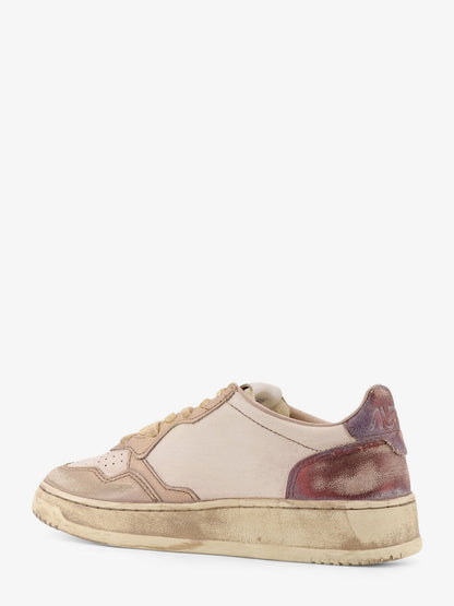 autry-super-vintage-low-top-leather-sneakers