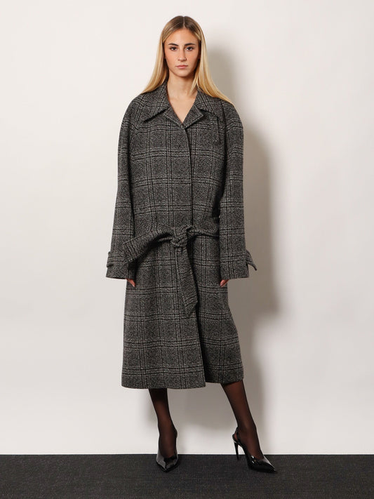 One Layer raglan wool coat