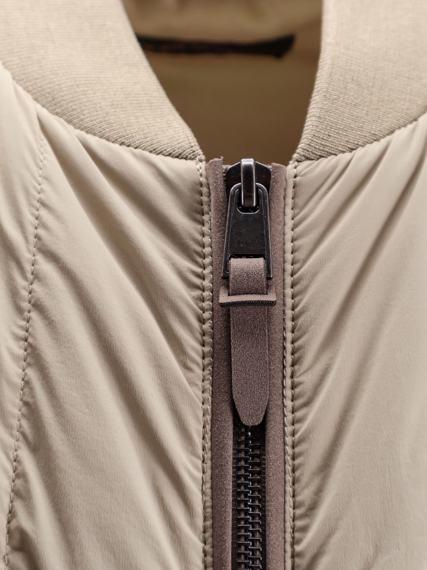 boss-nylon-sleeveless-jacket