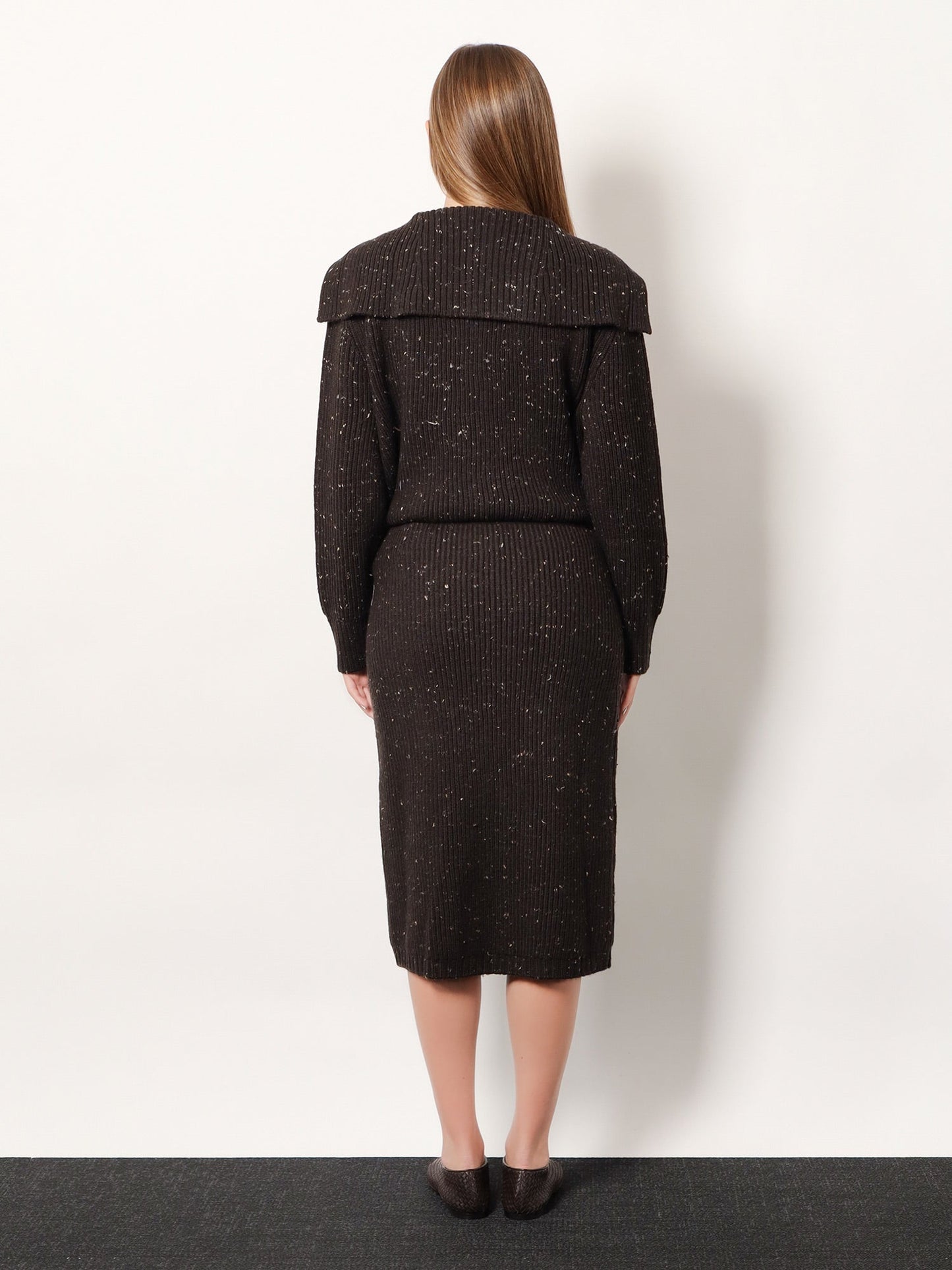 midi-wool-skirt-793108-3