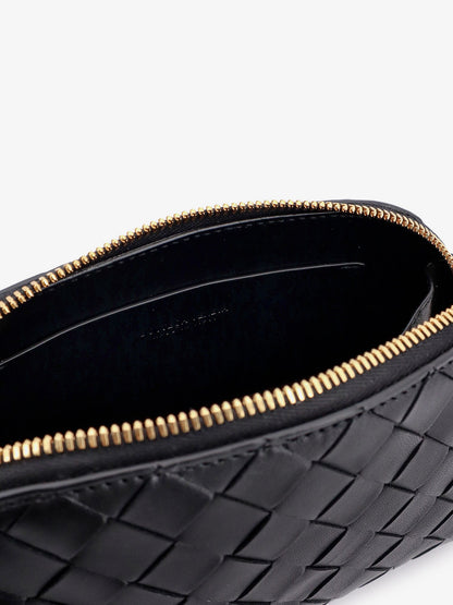 concert-pouch-leather-shoulder-bag-with-intrecciato-motif-794258-4