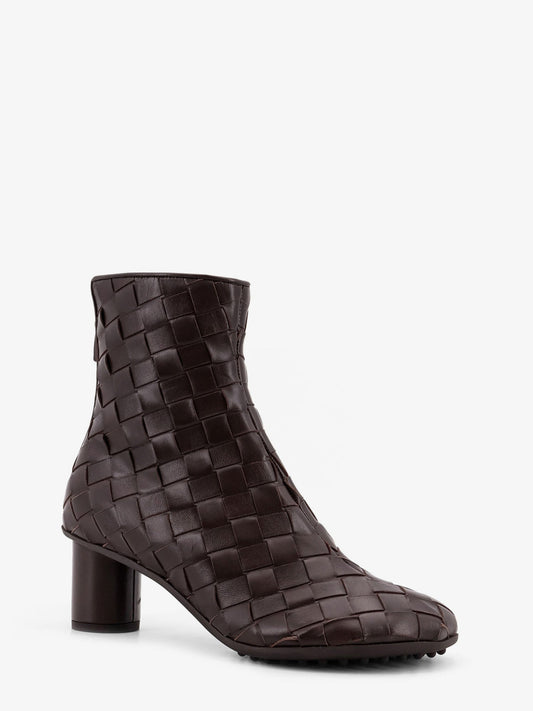 leather-ankle-boots-with-intrecciato-motif-811017-2