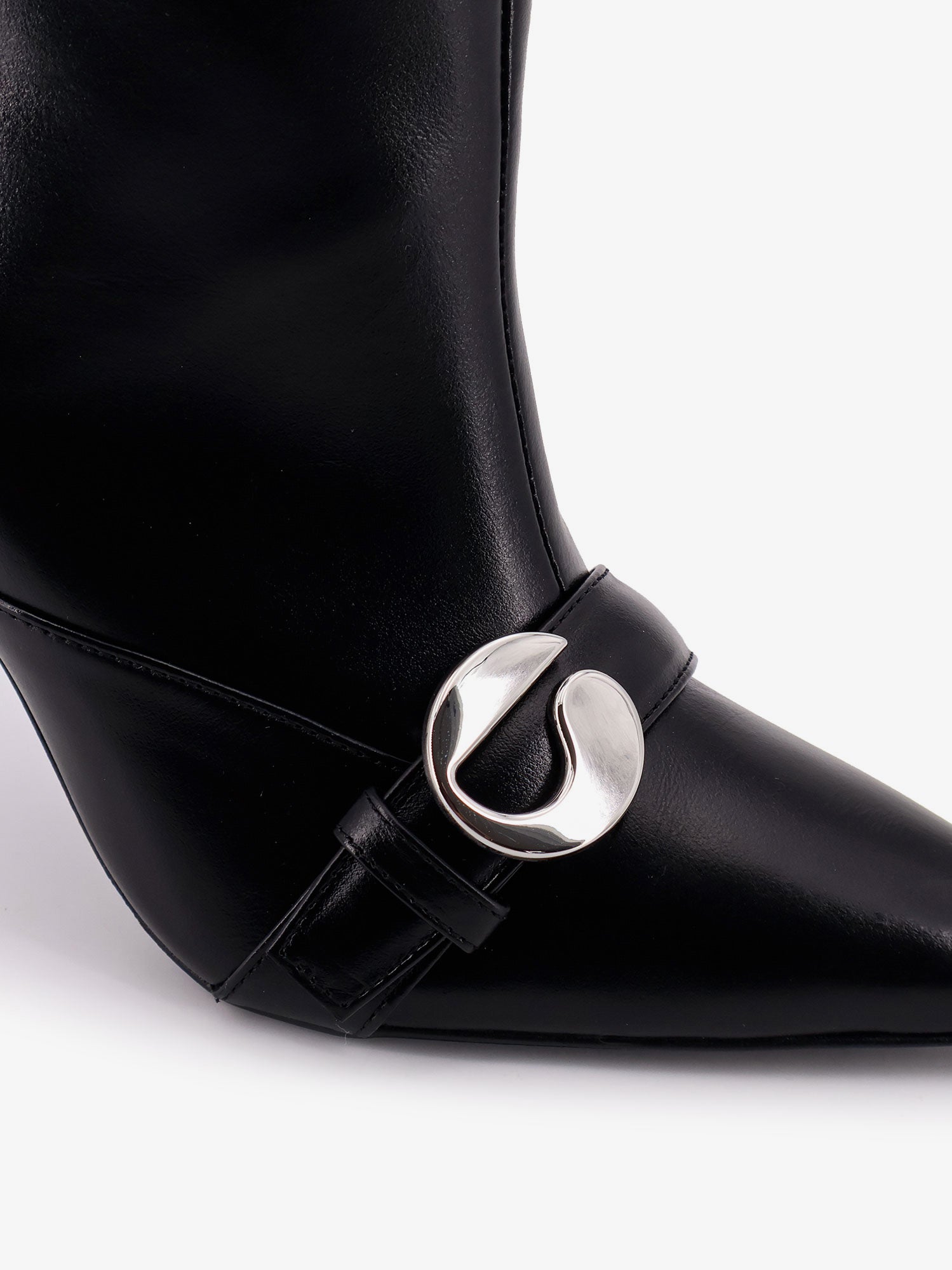 coperni-belt-leather-boots