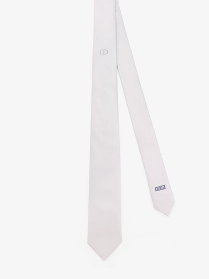 dior-silk-tie-with-embroidered-logo-monogram