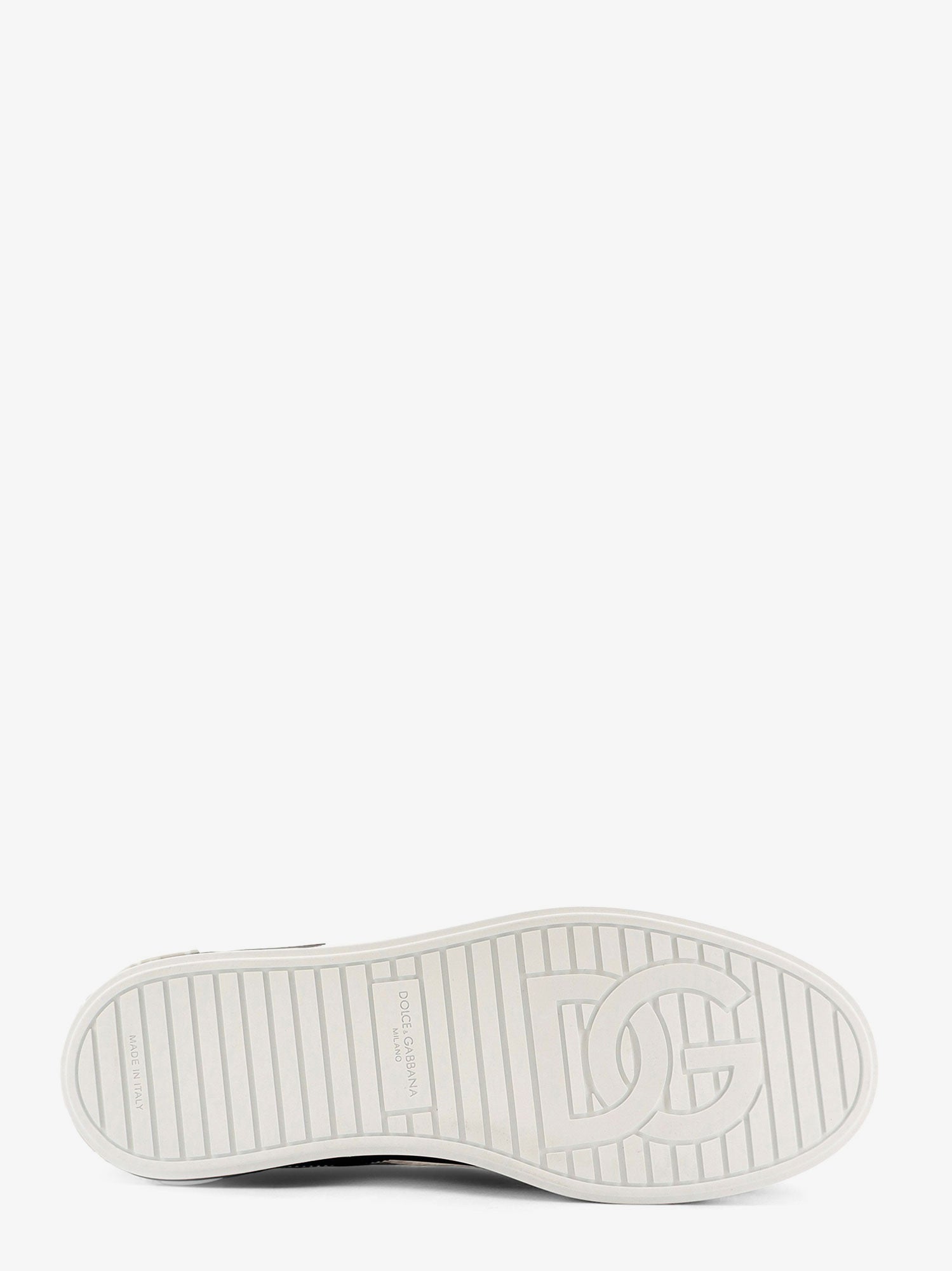 dolce-&-gabbana-low-top-leather-sneakers