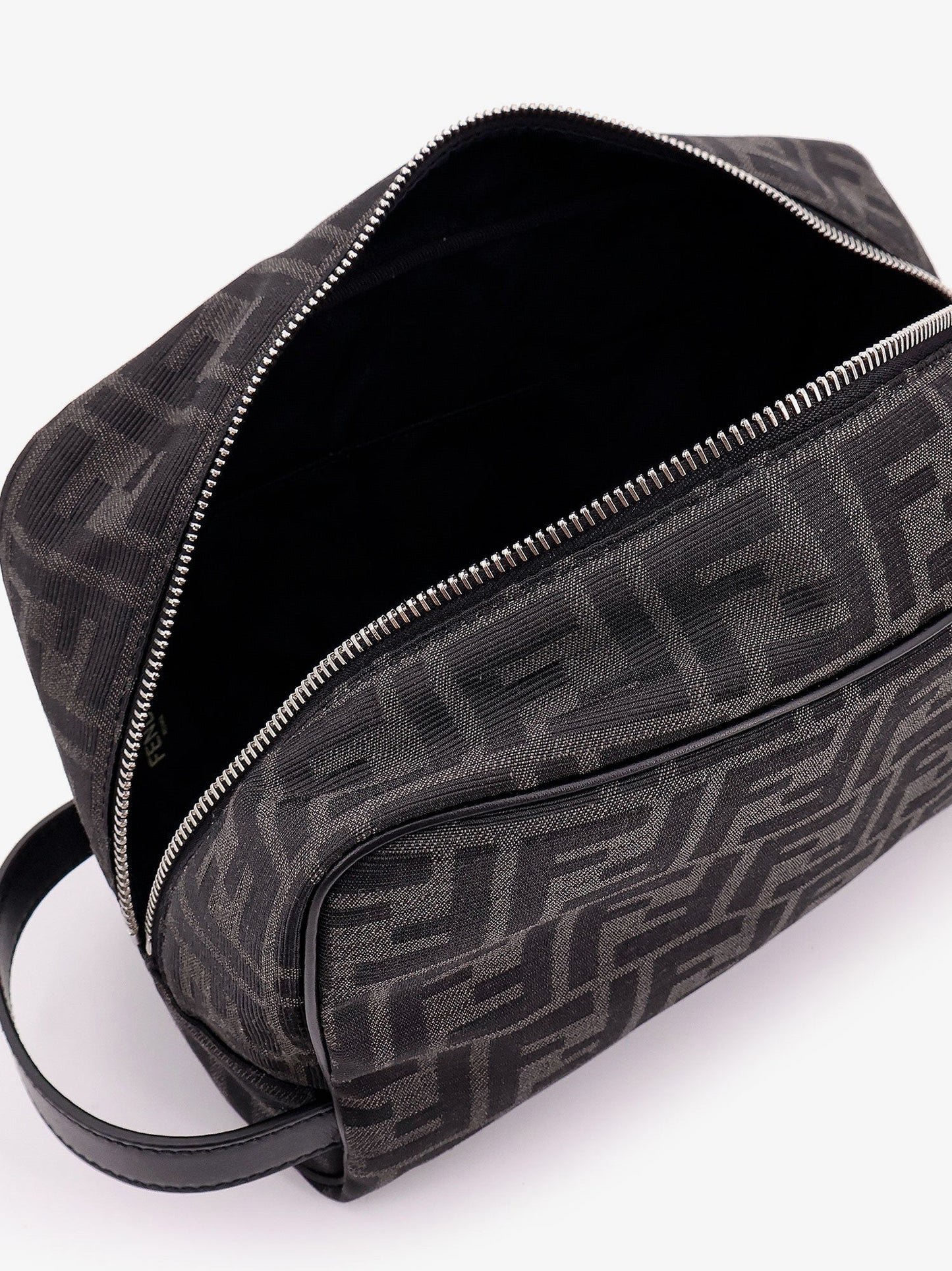 ff-jacquard-fabric-medium-beauty-case-7n0141-4