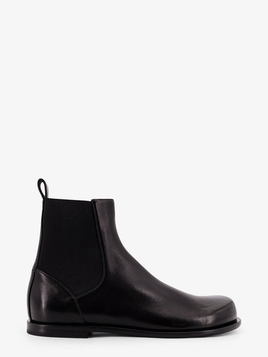 fendi-chelsea-squared-ff-leather-boots