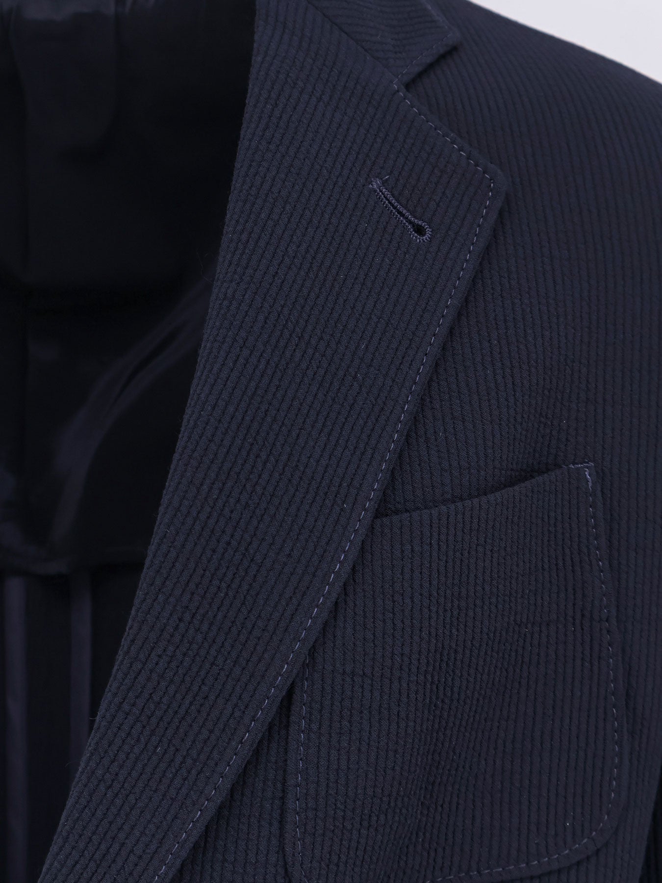 giorgio-armani-virgin-wool-and-viscose-blazer