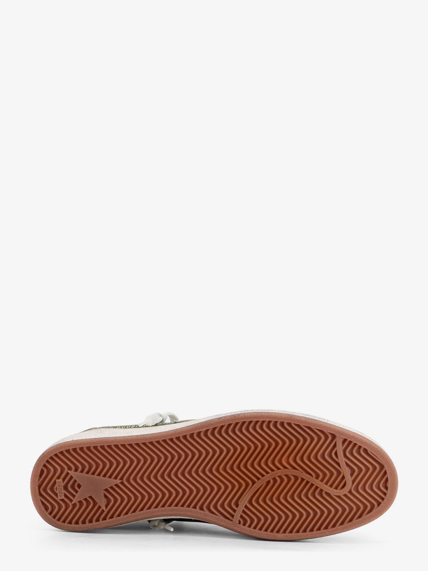 golden-goose-deluxe-brand-ball-star-leather-sneakers-with-embossed-iconic-detail