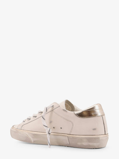 golden-goose-deluxe-brand-super-star-classic-with-list-low-top-leather-sneakers-with-used-effect
