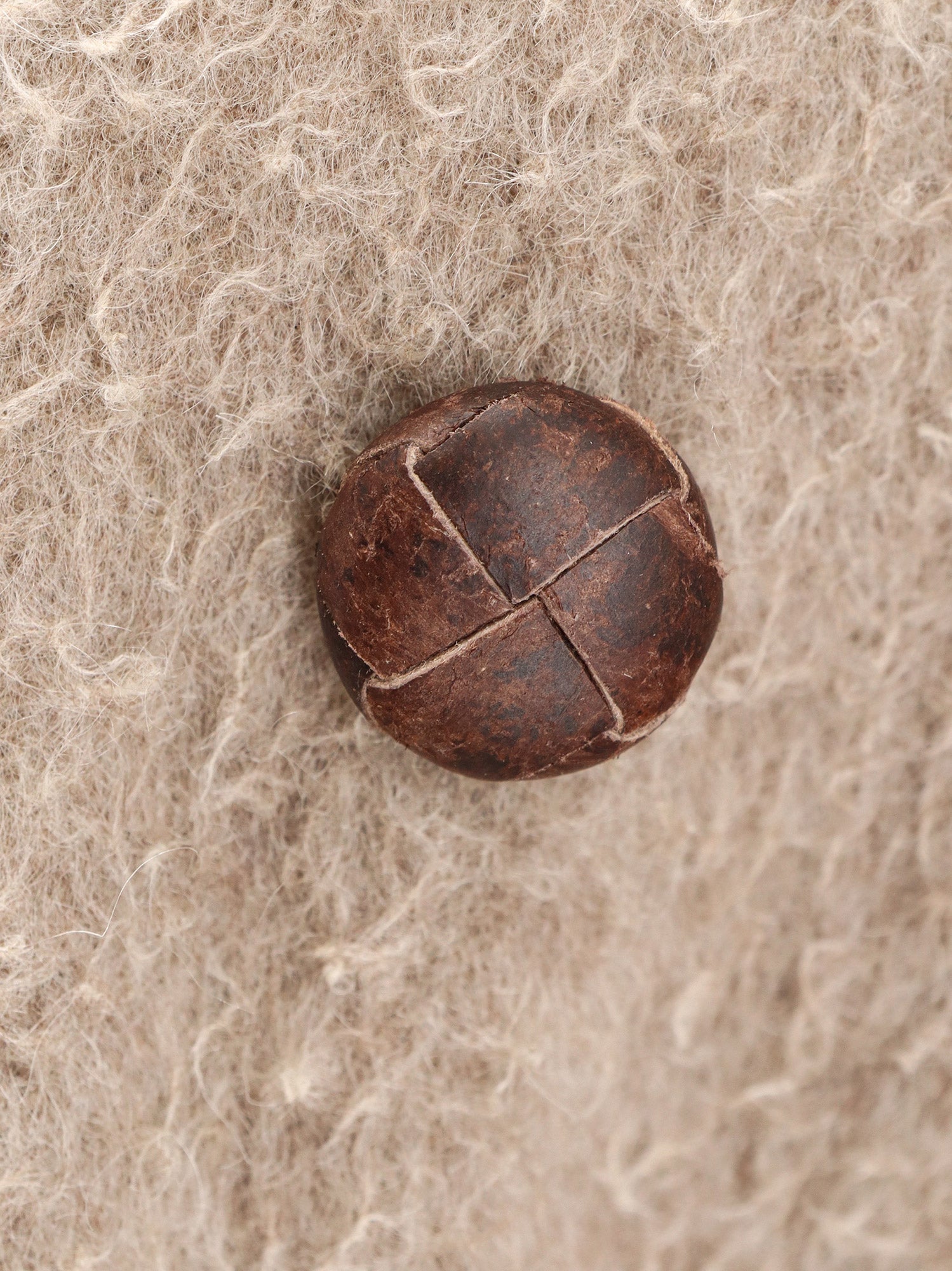 wrinkled-virgin-wool-blend-coat-gwp02319-3