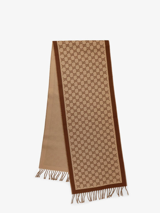 gucci-wool-scarf-with-gg-motif