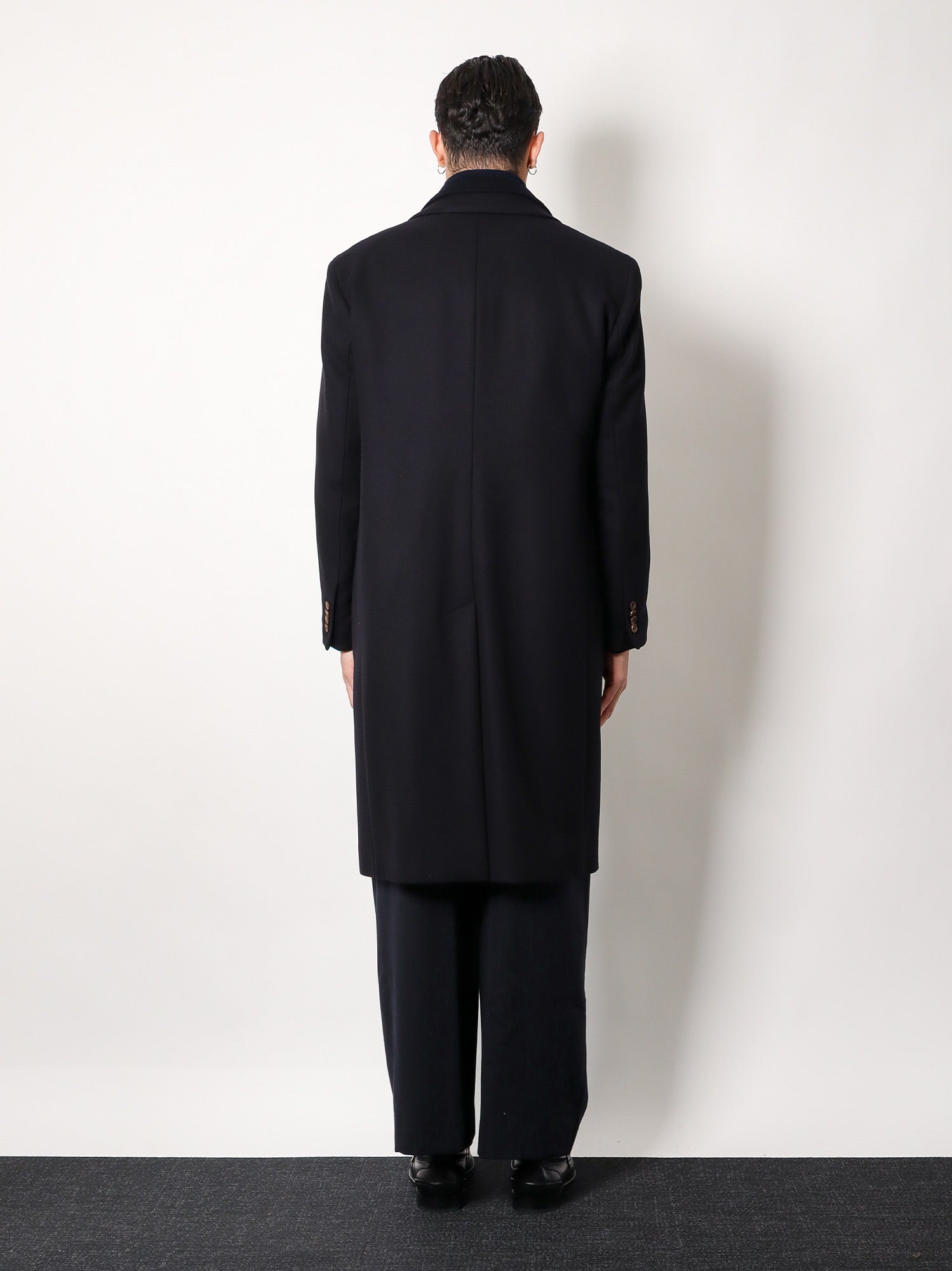 Virgin wool coat with satin lining