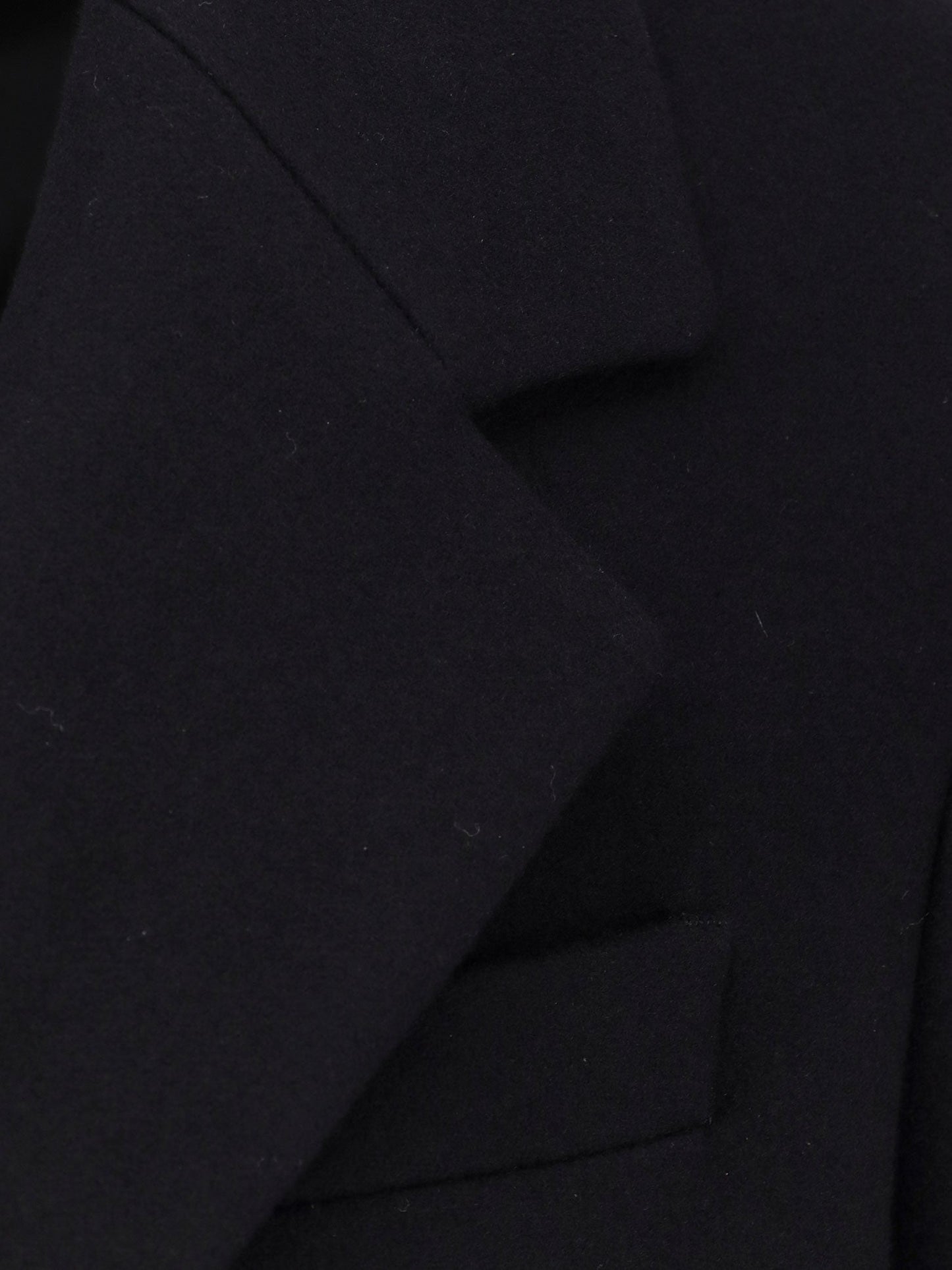 Virgin wool coat with satin lining
