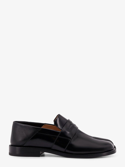 maison-margiela-tabi-leather-loafers
