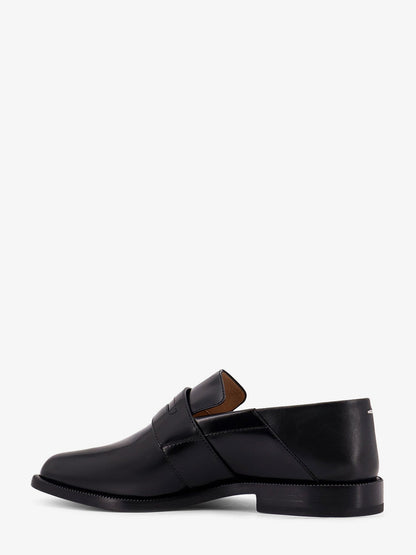 maison-margiela-tabi-leather-loafers