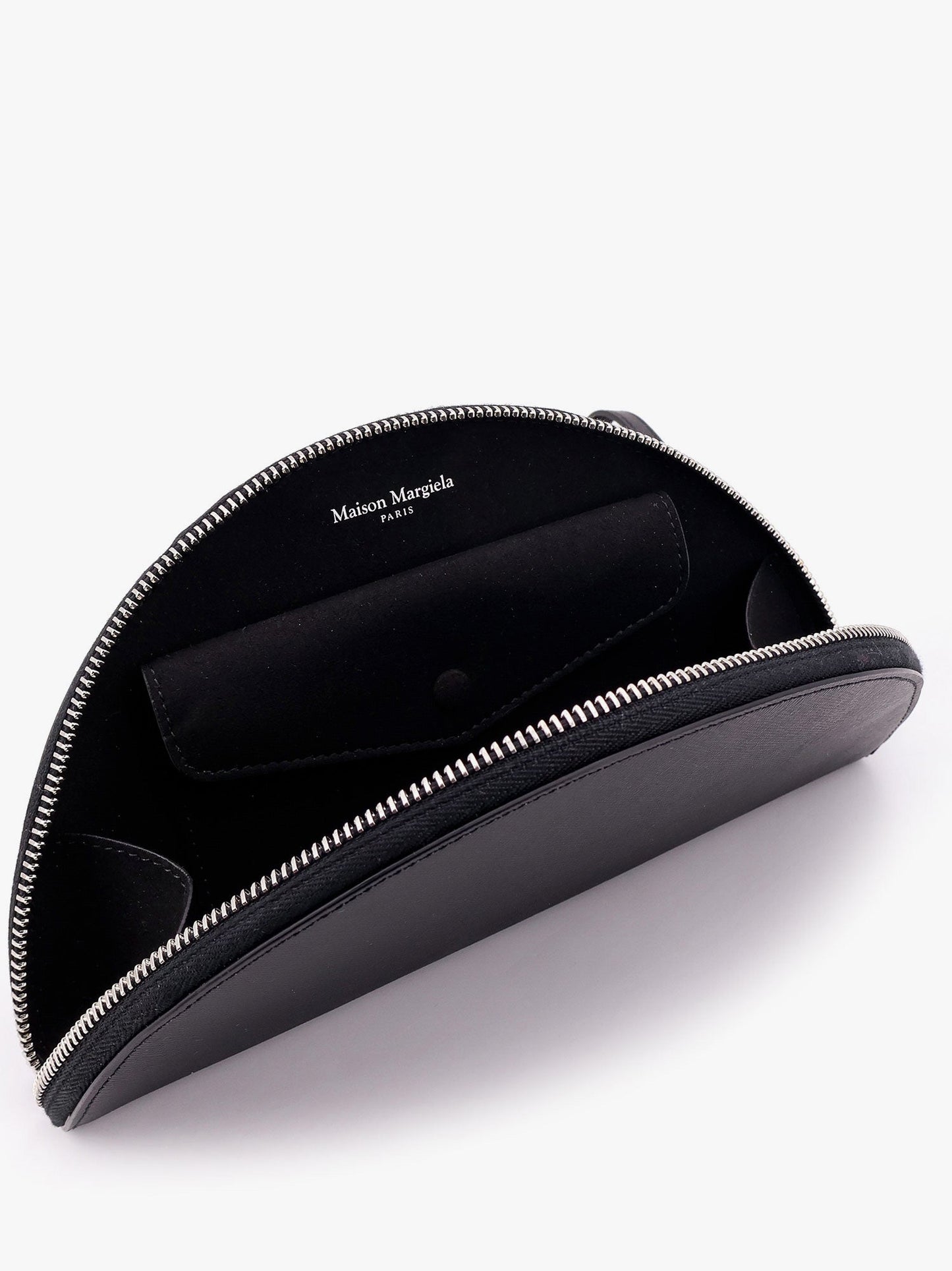 leather-pochette-with-iconic-four-stitched-detail-sa2vl0018p6799-5