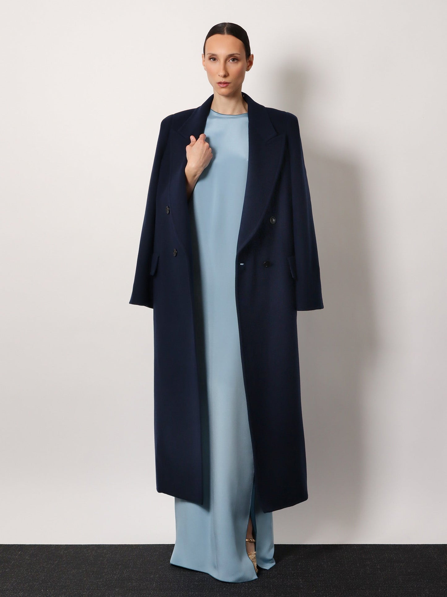albania-1234-max-mara-sfilata-virgin-wool-and-cashmere-coat-2511011153600-2