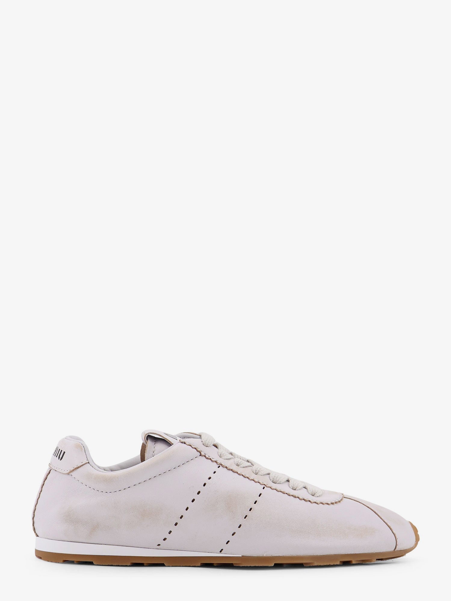 miu-miu-plume-low-top-leather-sneakers