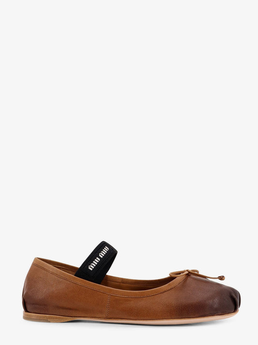 miu-miu-leather-ballerinas