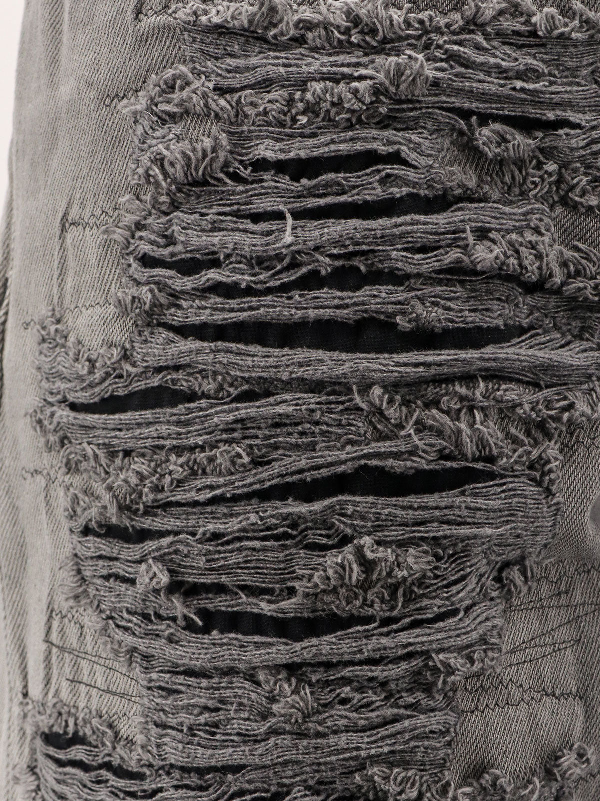 mm6-maison-margiela-jeans-with-destroyed-effect