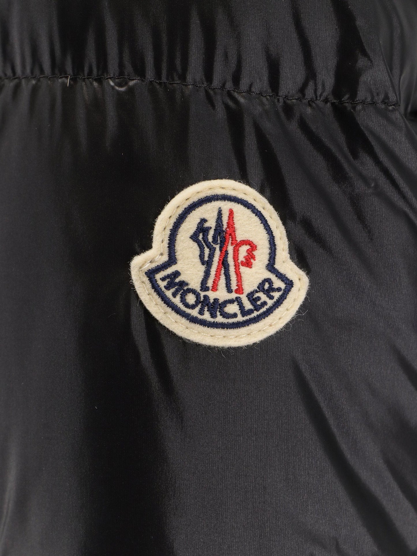 moncler-serittes-nylon-down-jacket-with-hood