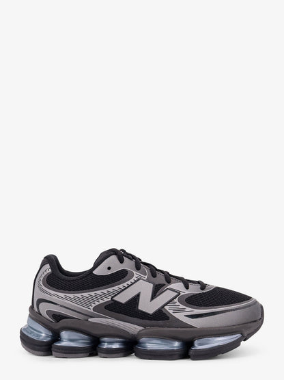 new-balance-2000-mesh-low-top-sneakers