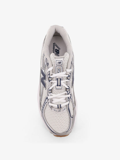 new-balance-740-mesh-low-top-sneakers