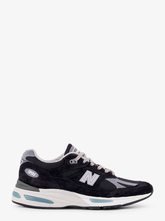 new-balance-991-suede-low-top-sneakers