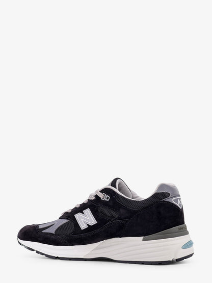 new-balance-991-suede-low-top-sneakers