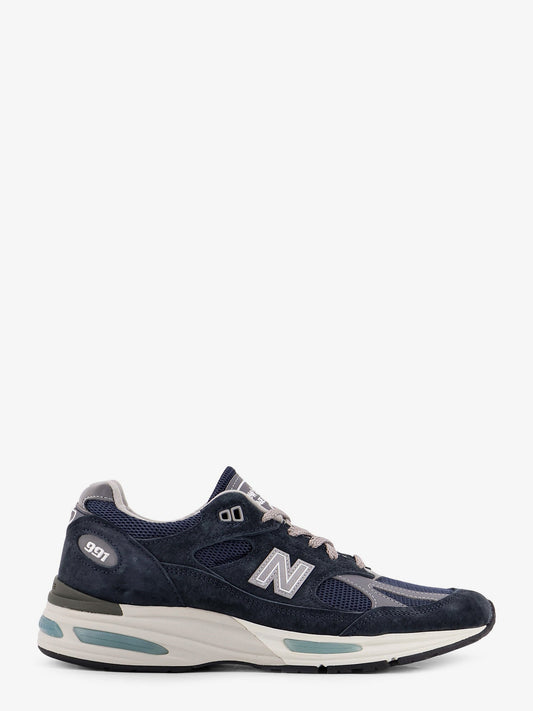 new-balance-991-suede-low-top-sneakers