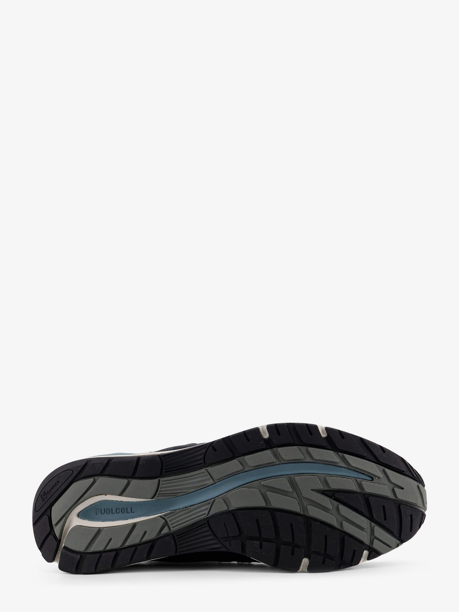 new-balance-991-suede-low-top-sneakers