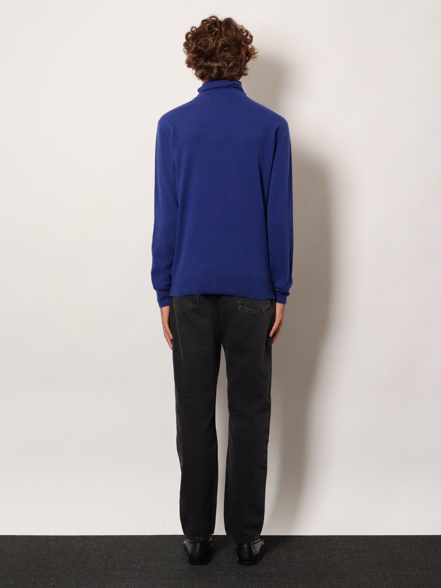 certified-cashmere-turtleneck-847160-3