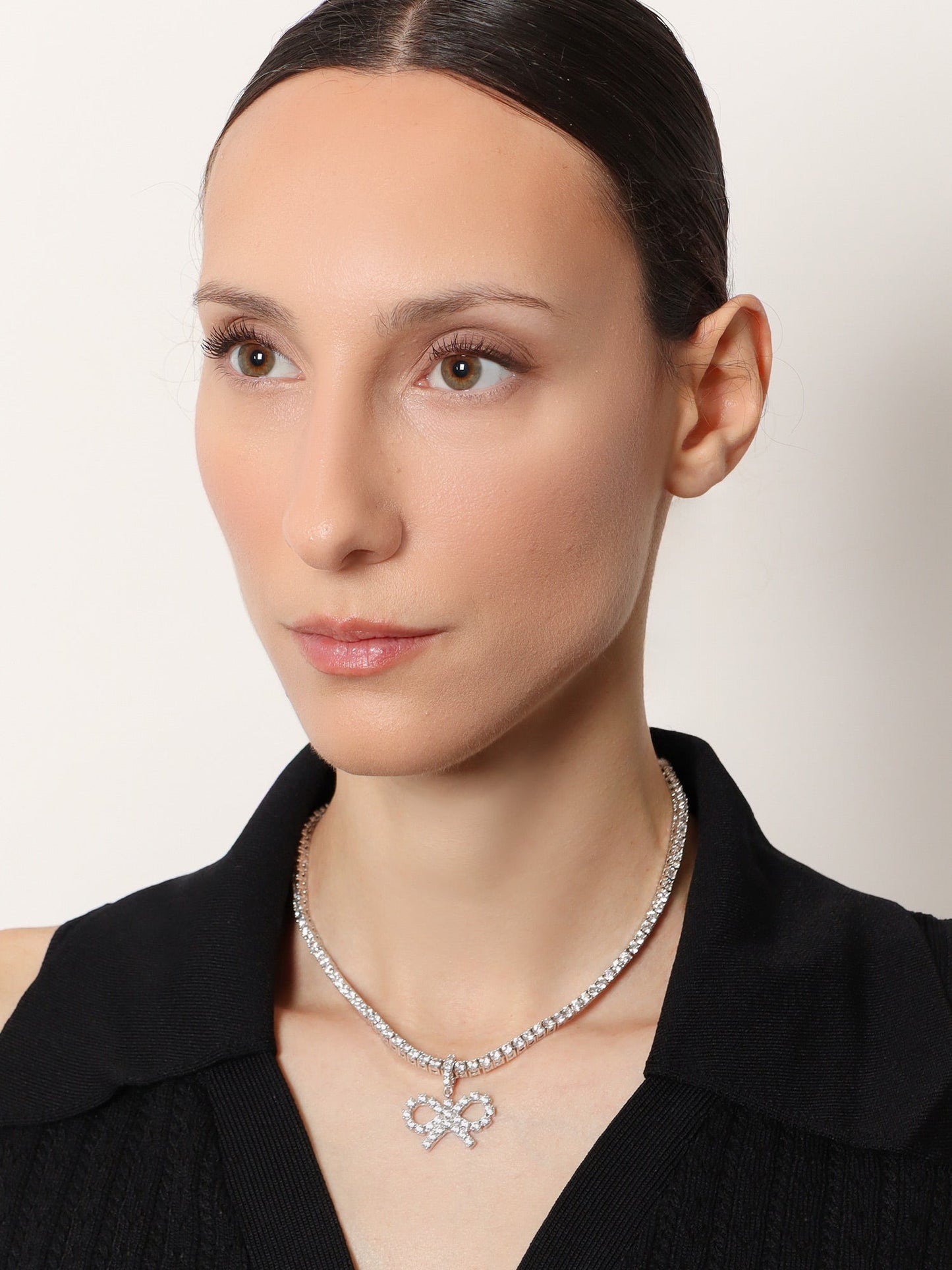 self-portrait-brass-necklace-with-crystals